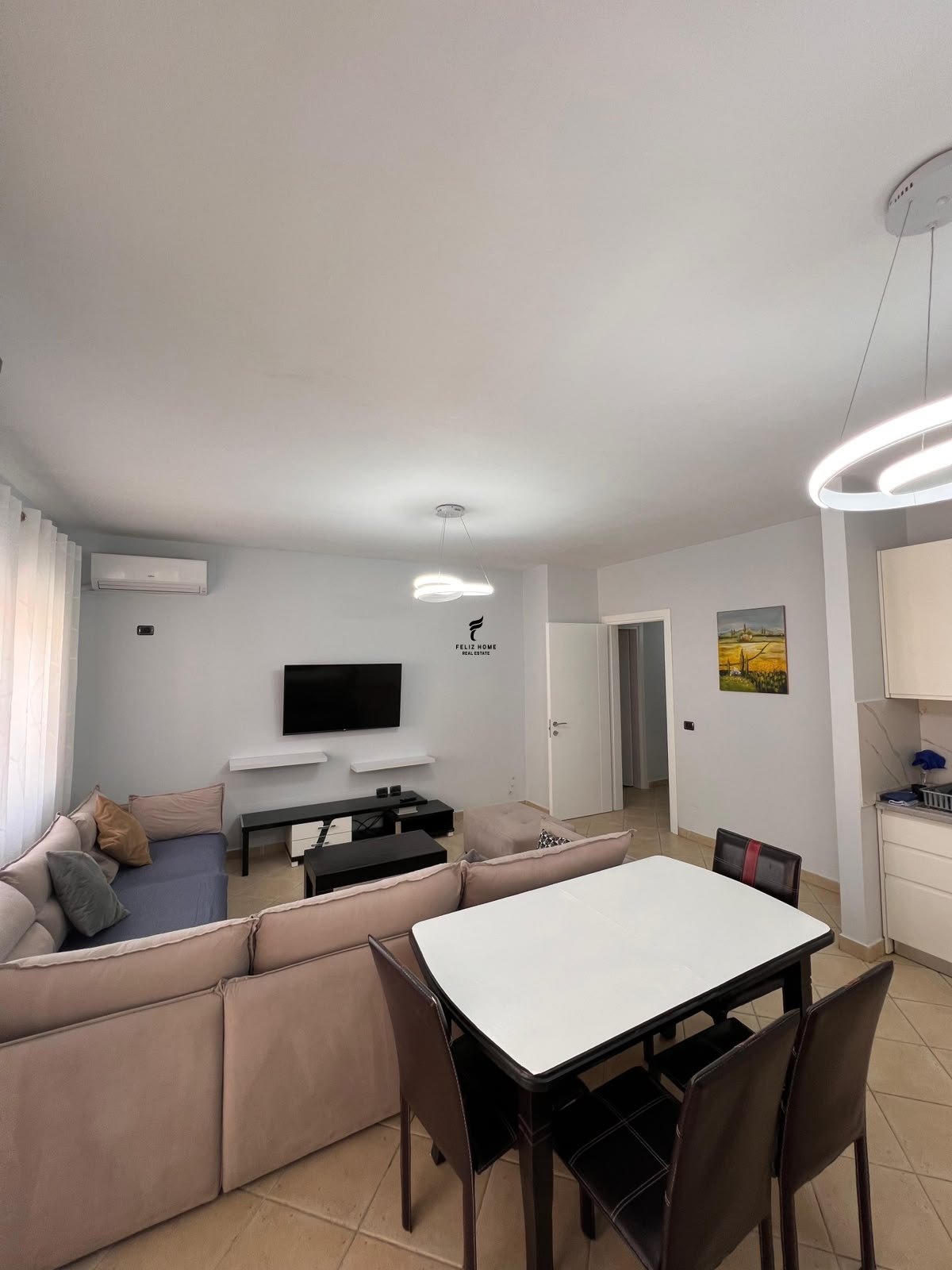 Apartament me 3 dhoma, 100 m²