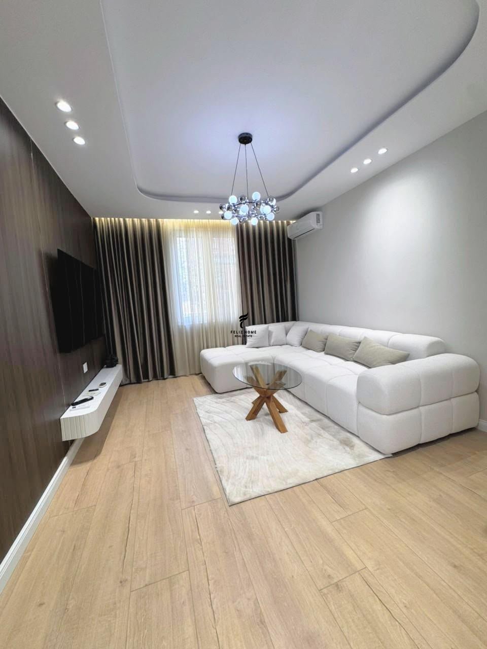 Apartament me 2 dhoma, 80 m²